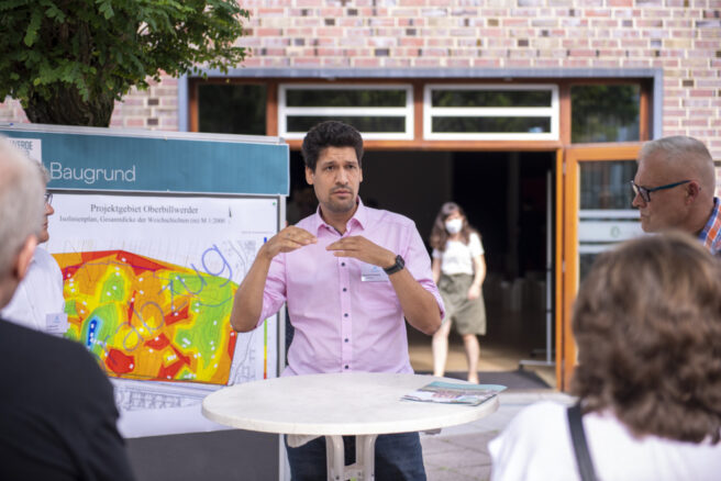 © IBA Hamburg / Bente Stachowske Alexander Prochaska auf der Fachtagung Infrastruktur Oberbillwerder 2022