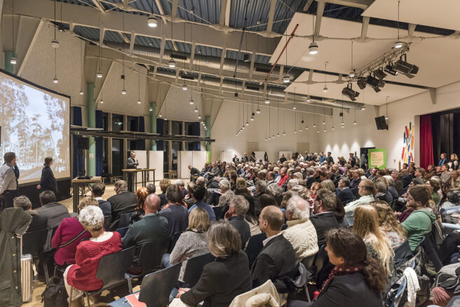 © IBA Hamburg GmbH / Johannes Arlt Publikum bei Abschlussveranstaltung für Oberbillwerder