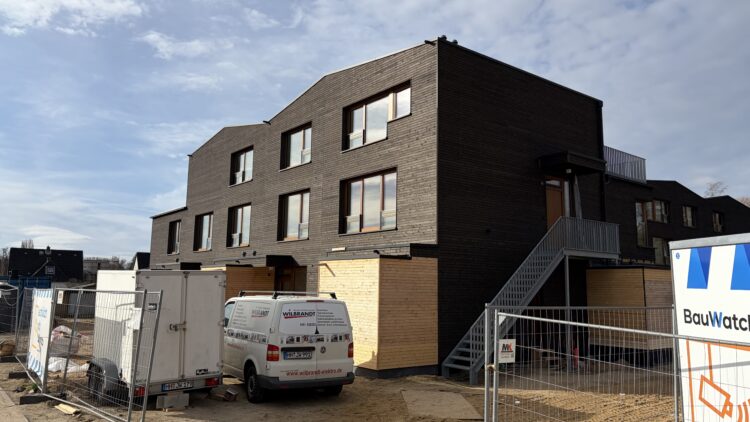 © IBA Hamburg / Christina Pfeif-Hecht ein im Bau befindliches Mehrfamilienhaus