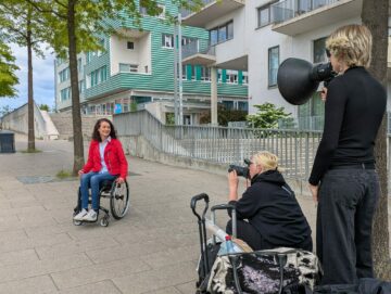 © IBA Hamburg Sylvia Pille-Steppat posiert für die Fotografin Katja Ruge