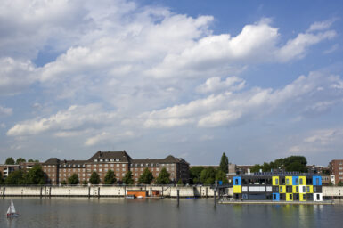 2012_IBA DOCK Hafenpromenade Müggenburger Zollhafen