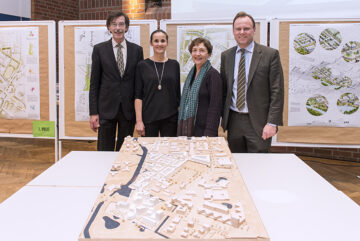 © IBA Hamburg GmbH / Bente Stachowske Bekanntgabe des Wettbewerbsergebnisses von "Wohnen für alle mitten in Wilhelmsburg"