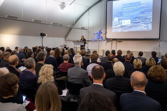 © IBA Hamburg / Bente Stachowske Publikum bei der Fachtagung "Billbrook Industriestandort 4.0"